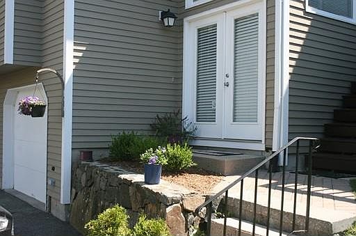 1st image of 30 Brittania Cir