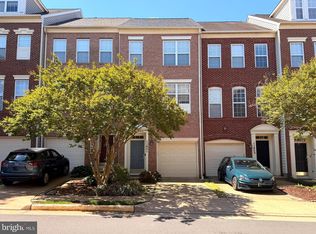 11451 Log Ridge Dr, Fairfax, VA 22030
