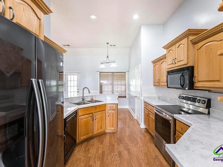217 Sedgebrooke Dr — Photo 15