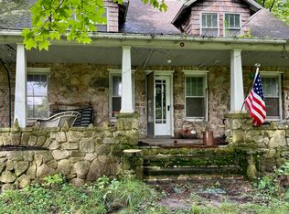 176 Homebase Ln, Unityville, PA 17774
