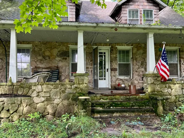 176 Homebase Ln, Unityville, PA 17774