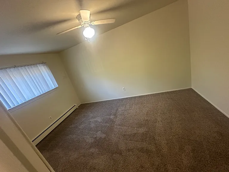 1820 Goddard Rd — Photo 5