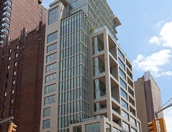 5th image of 301 E 61st St APT 3A