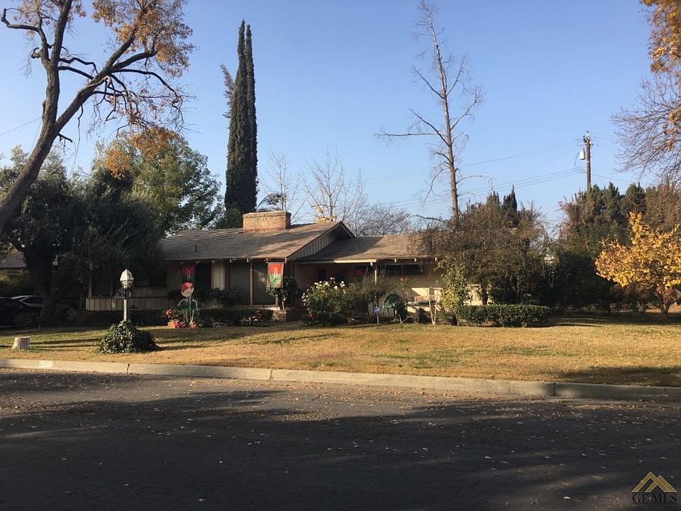 2nd image of 211 Oakbank Rd