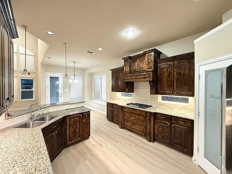 6112 Eldridge Ln — Photo 26