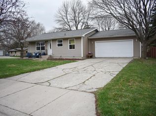 2002 7th Ave NE, Owatonna, MN 55060