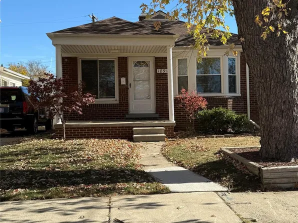 1891 23rd St, Wyandotte, MI 48192