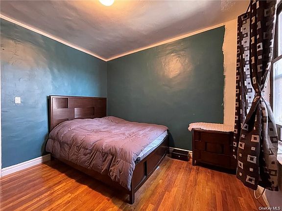 4th image of 3279 Hull Ave APT 18