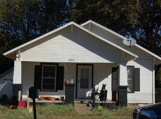 504 E 7th St, Ada, OK 74820