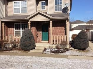 18622 W Point Dr #4, Tinley Park, IL 60477
