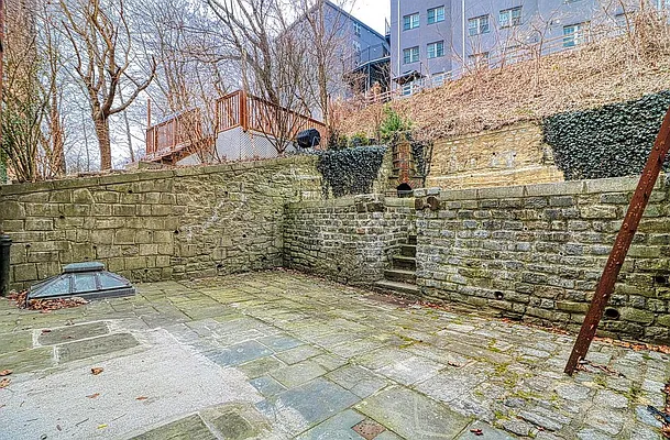 Rented by Pantiga Group | media 11