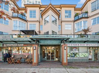 131 3rd St W #204, North Vancouver, BC V7M 1E7