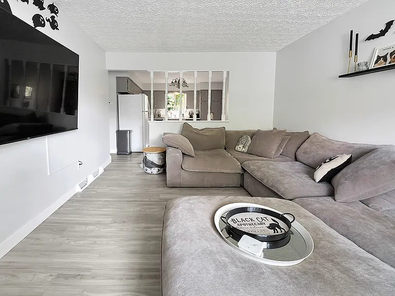 136 Ravenna St #138 — Photo 21