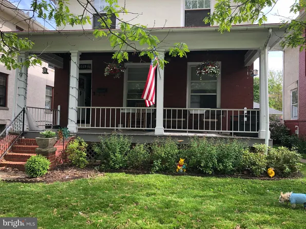 1019 E High St, Pottstown, PA 19464