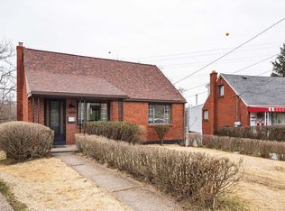 11009 Azalea Dr, Pittsburgh, PA 15235