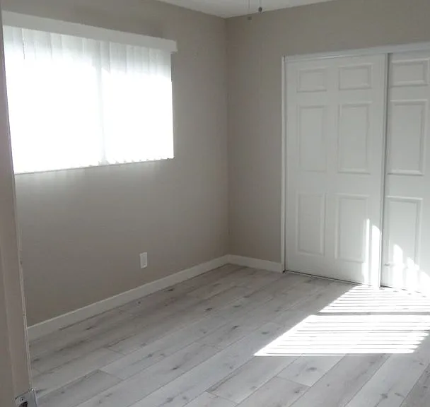 1241 E Diana Ave — Photo 27