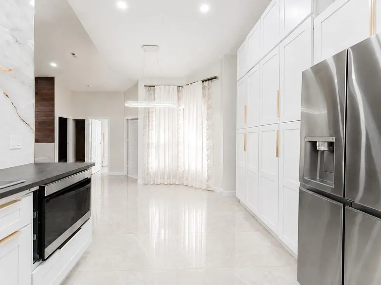 7512 Eagle Point Dr #0 — Photo 7