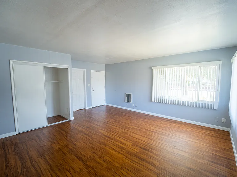 10931 California Ave #10947 — Photo 24