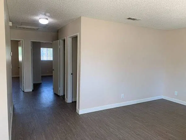 2 bed, 978 sqft, $2,295 — Photo 4