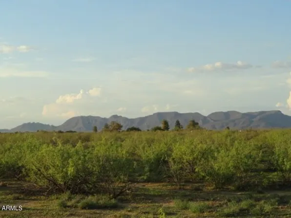 XX130 W ALVIN Road #-, Aguila, AZ 85320