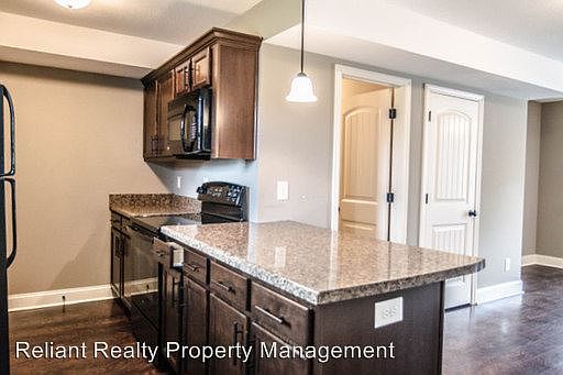 3rd image of 1766 Spring Water Dr #B