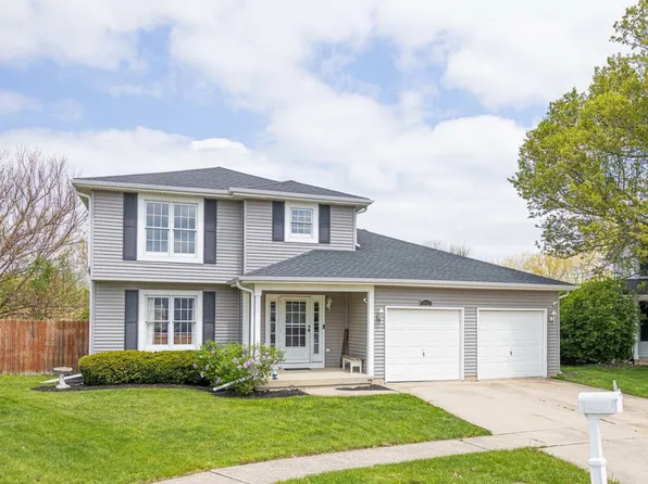 2912 Grand Prairie Dr, Joliet, IL 60431