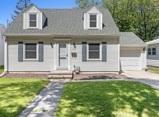 1016 Nicolet Ave, Green Bay, WI 54304