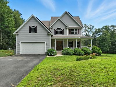 369 College Hwy, Southampton, MA, 01073