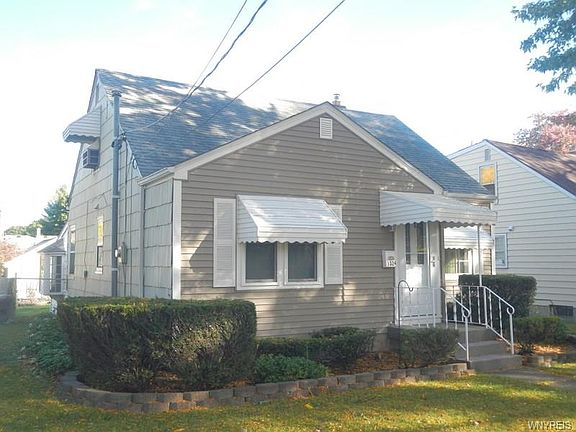 2nd image of 1324 Roselle Ave