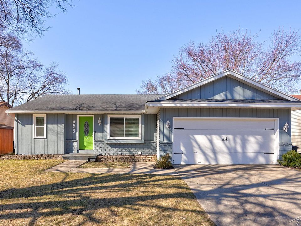 1st image of 4653 Flying Eagle Dr SE