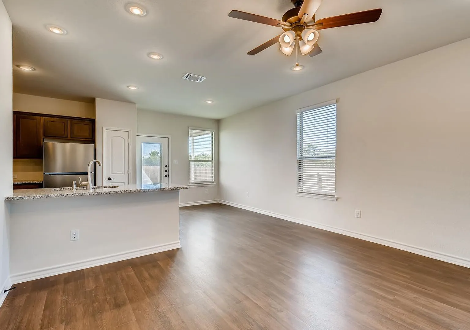 10306 Lynwood Branch — Photo 3