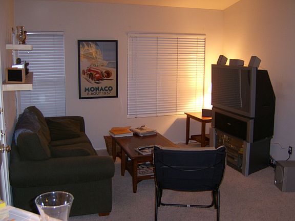 Spacious Living Room