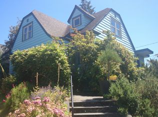 103 N 54th St, Seattle, WA 98103