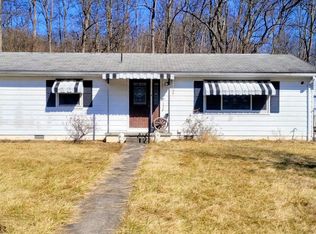 137 Firehouse Rd, Mill Hall, PA 17751