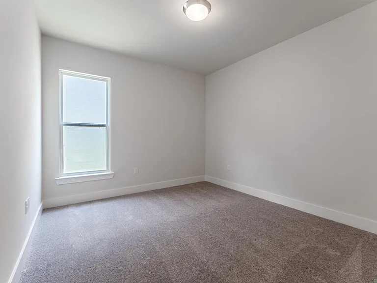 7234 Rolling Fork Dr — Photo 13