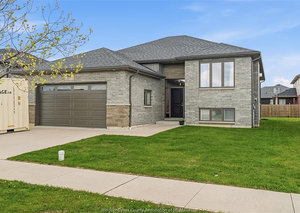 1st image of 98 Peter Ave