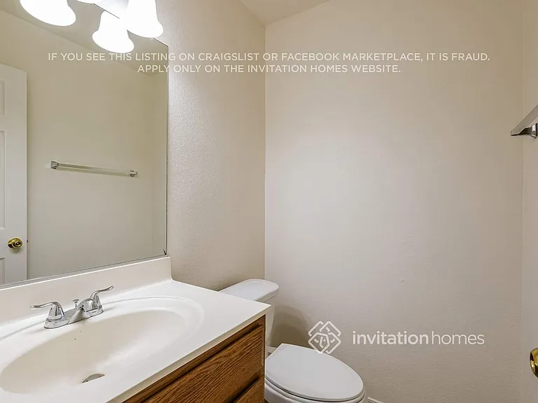 7213 S 8th St — Photo 15