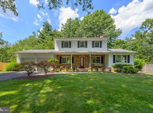 3 Courtney Dr, West Windsor, NJ 08550