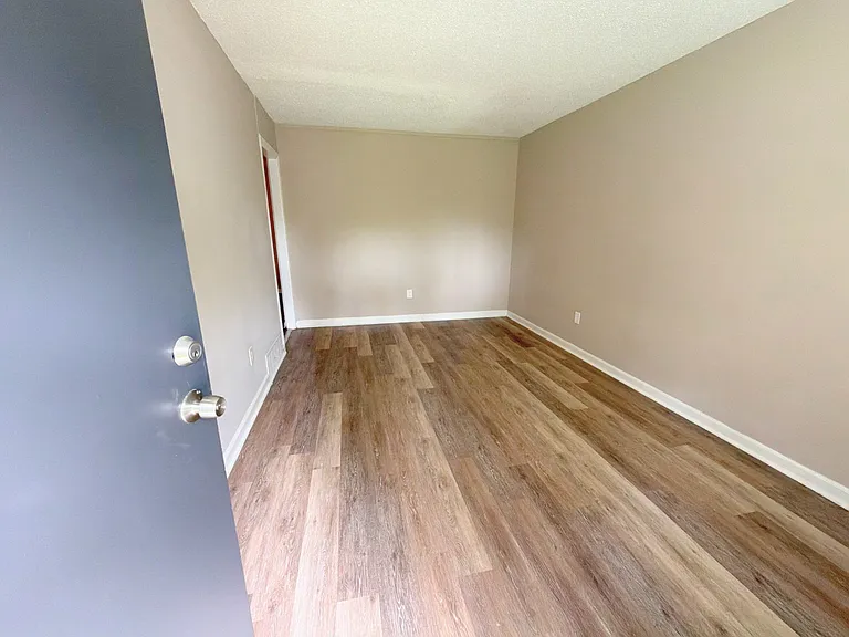 4066 Berrywood Ave — Photo 7