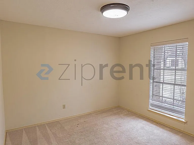 10 Cypress Ct — Photo 16