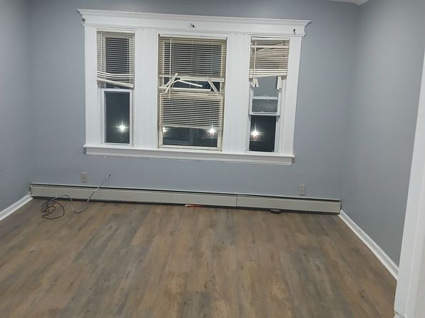 170 N 15th St APT 3