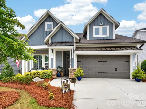 1306 Encore Ln, Waxhaw, NC 28173
