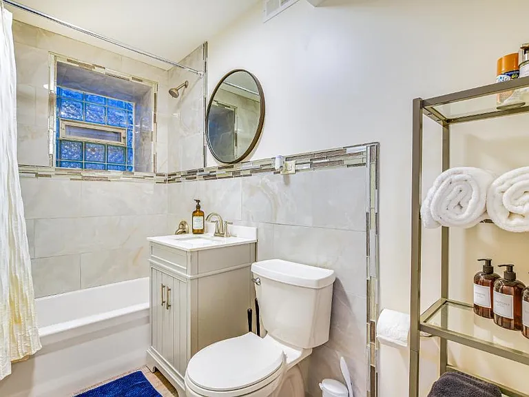 4829 S Forrestville Ave #G — Photo 15