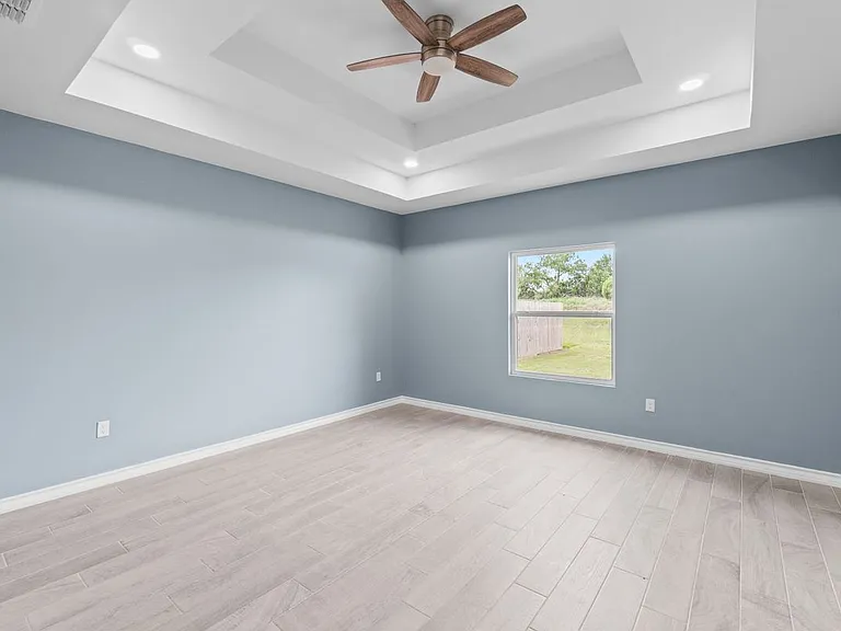 9448 W Queen Palm — Photo 4