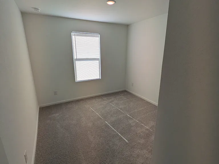 207 Pastar Fls — Photo 20