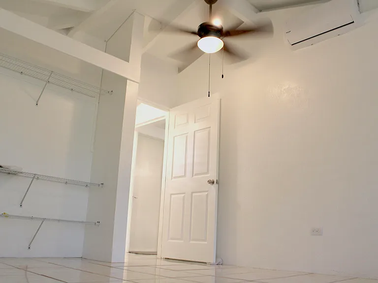 74-101- S La Grange We St — Photo 5