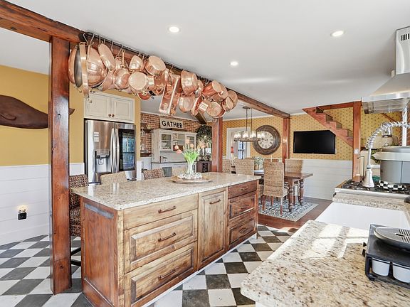 4th image of 3 Cottage Ct