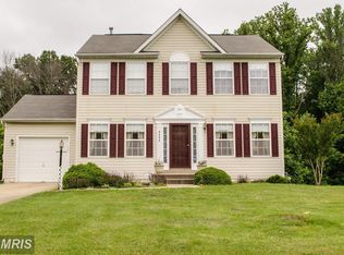 8484 Kingsway Dr, White Plains, MD