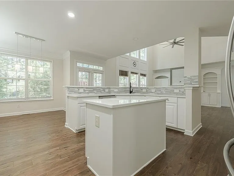 4720 Shiloh Springs Rd — Photo 36