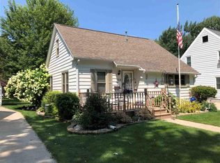 722 Mac Arthur Dr, Beaver Dam, WI 53916